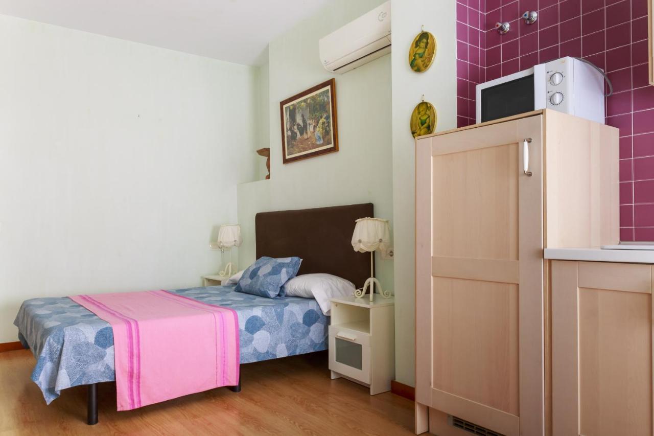 מאלגה Sea & Wave La Casita De Hinestrosa Apartments מראה חיצוני תמונה